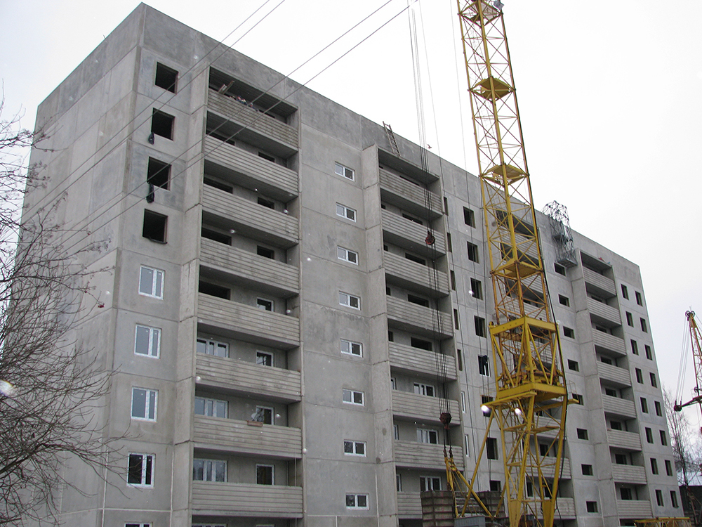 Многоквартирный жилой дом в районе пересечения улиц Кутузова и Краснодонцев отгружен