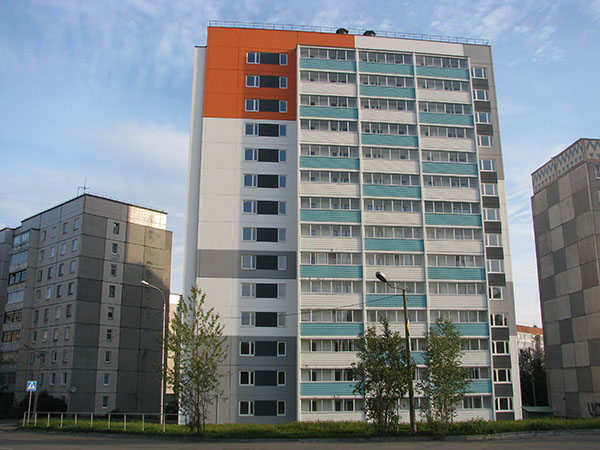 Многоквартирный секционный жилой дом в районе пересечения улиц Чкалова и Мичуринская в г.Петрозаводске отгружен